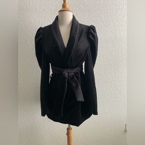SHEIN Black Velvet Blazer